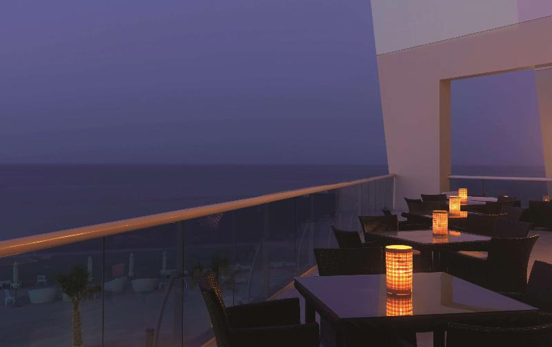فندق Radisson Blu Resort Fujairah