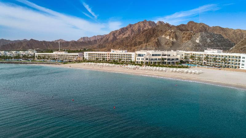 فندق Radisson Blu Resort Fujairah