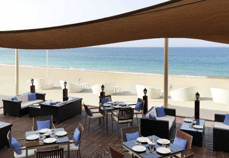 فندق Radisson Blu Resort Fujairah