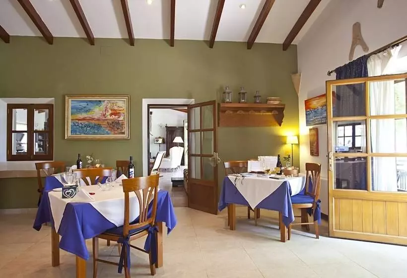 فندق ريفى Agroturisme Na Martina