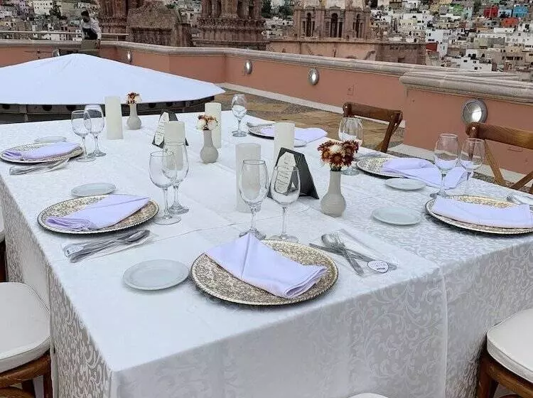 Santa Rita Hotel Del Arte