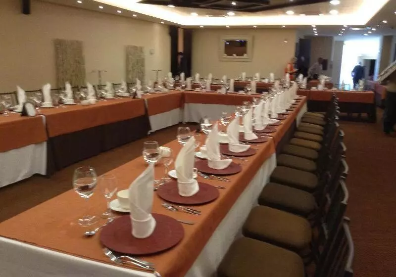 Santa Rita Hotel Del Arte