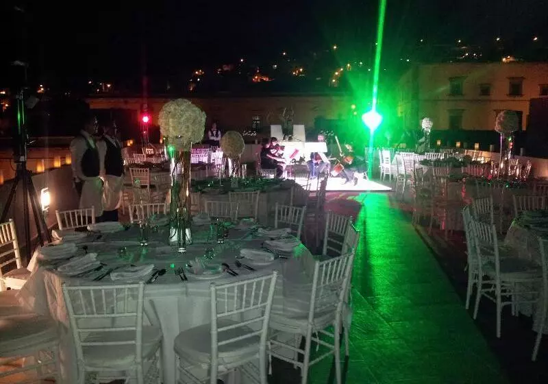 Santa Rita Hotel Del Arte