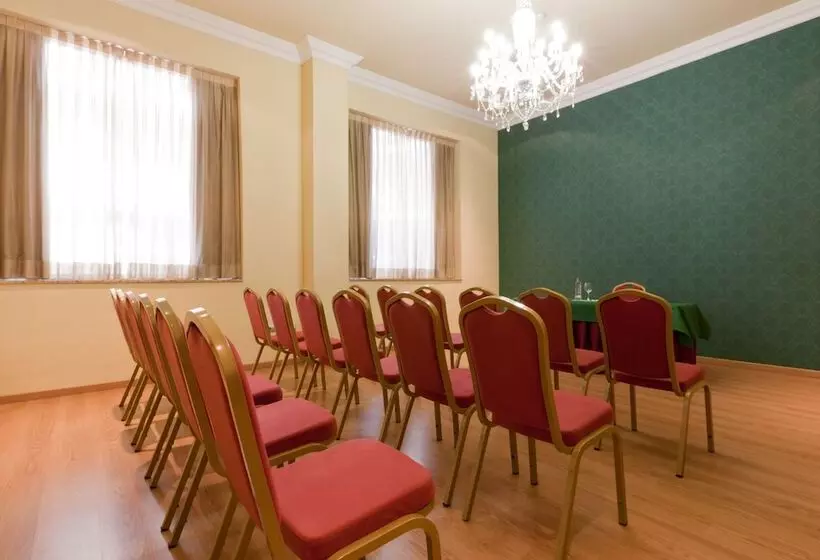 Otel Senator Granada