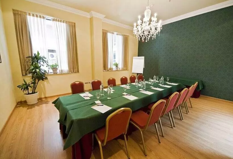 Otel Senator Granada