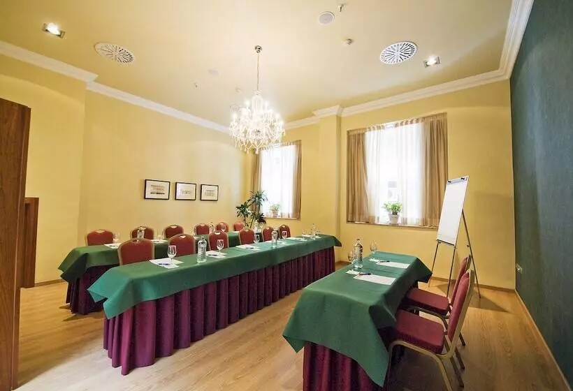 Otel Senator Granada