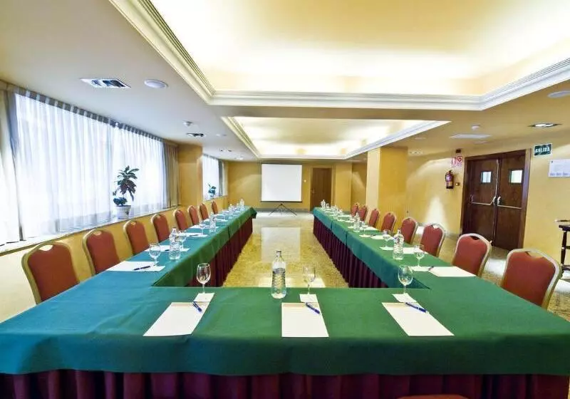 Otel Senator Granada