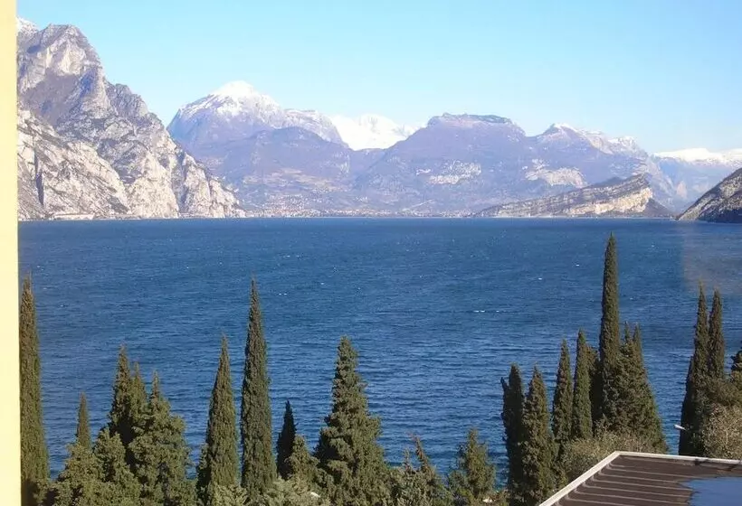 ホテル Sole Malcesine