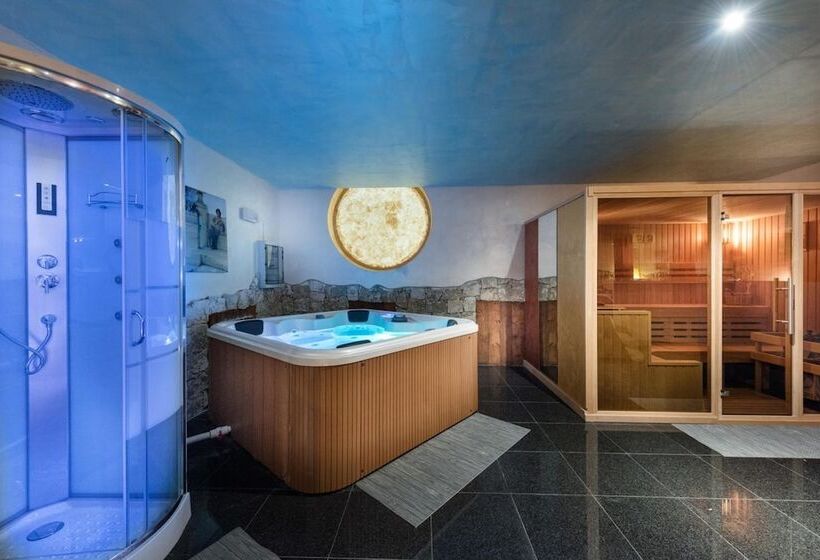 هتل Sole Malcesine