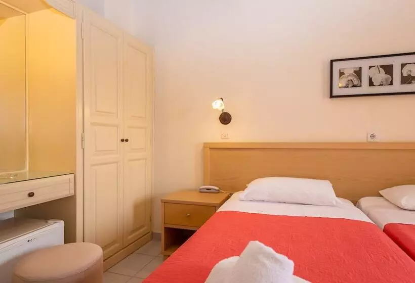 Opera Blue Hotel Gouvia Corfu