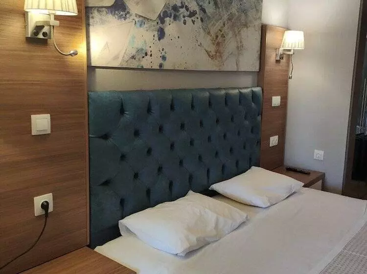 Opera Blue Hotel Gouvia Corfu