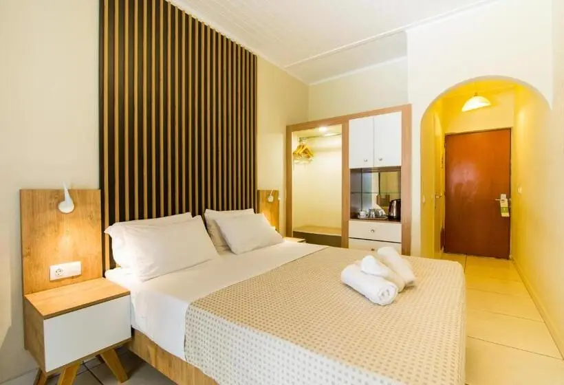 Opera Blue Hotel Gouvia Corfu