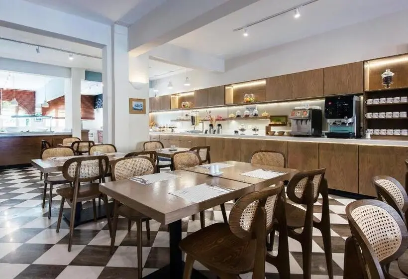 Opera Blue Hotel Gouvia Corfu