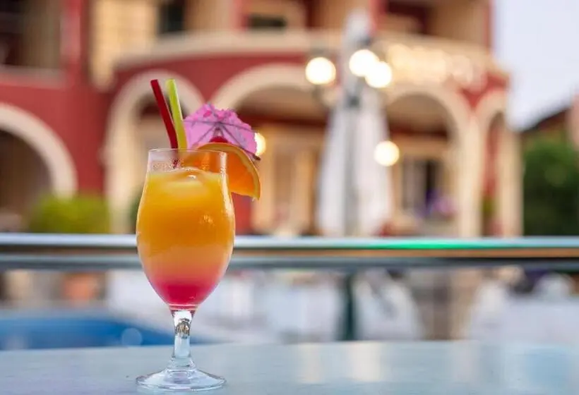 Opera Blue Hotel Gouvia Corfu