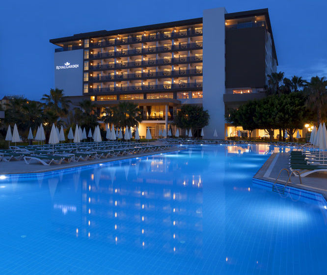 Royal Garden Suite Hotel