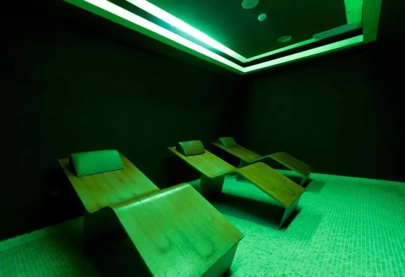 Otel Senator Granada