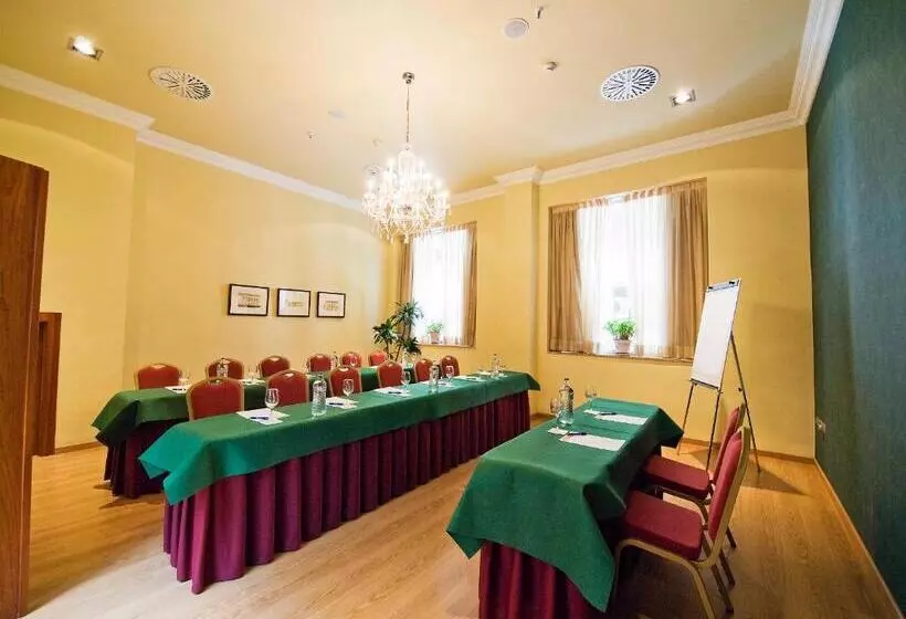 Otel Senator Granada