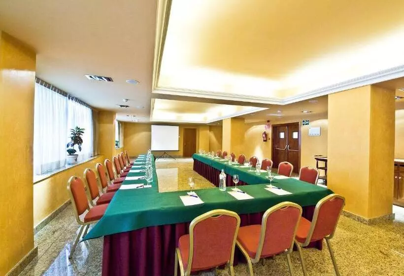 Otel Senator Granada