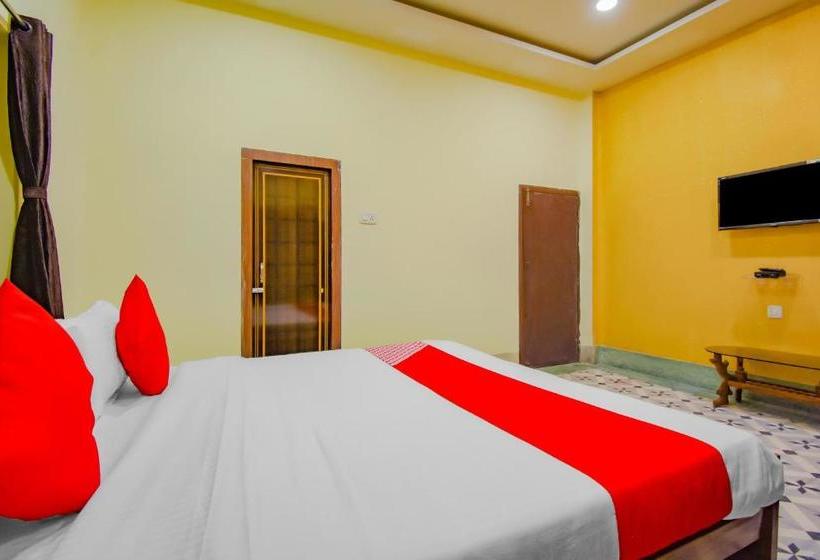 בית מלון כפרי Fabexpress Golden Imperial Nr Gariyahat Market