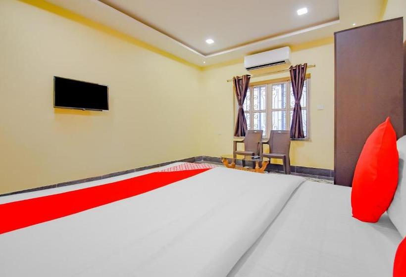 בית מלון כפרי Fabexpress Golden Imperial Nr Gariyahat Market