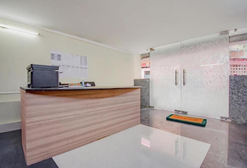 בית מלון כפרי Fabexpress Golden Imperial Nr Gariyahat Market