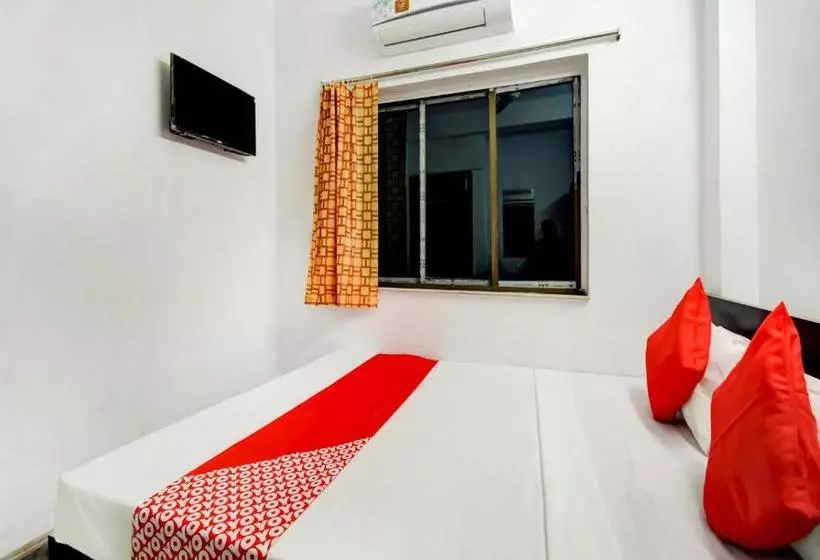 ホテル Oyo 77462 White Velvet Inn