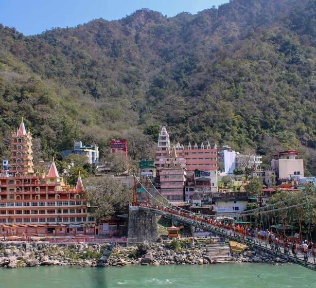 Travel Dreams Hostel