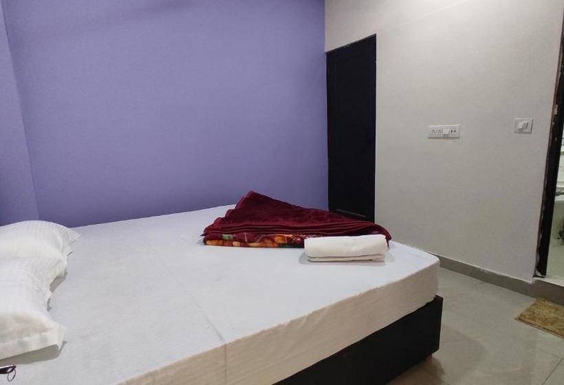 Travel Dreams Hostel