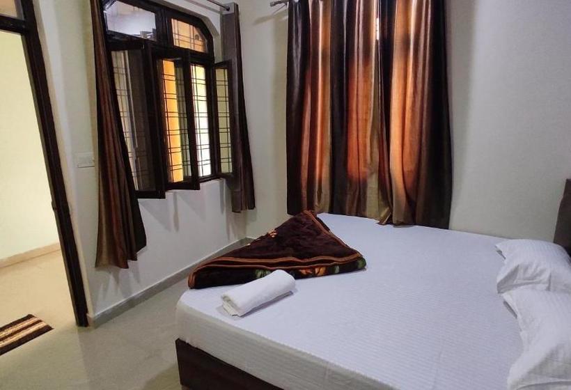 Travel Dreams Hostel