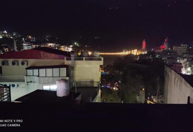 Travel Dreams Hostel