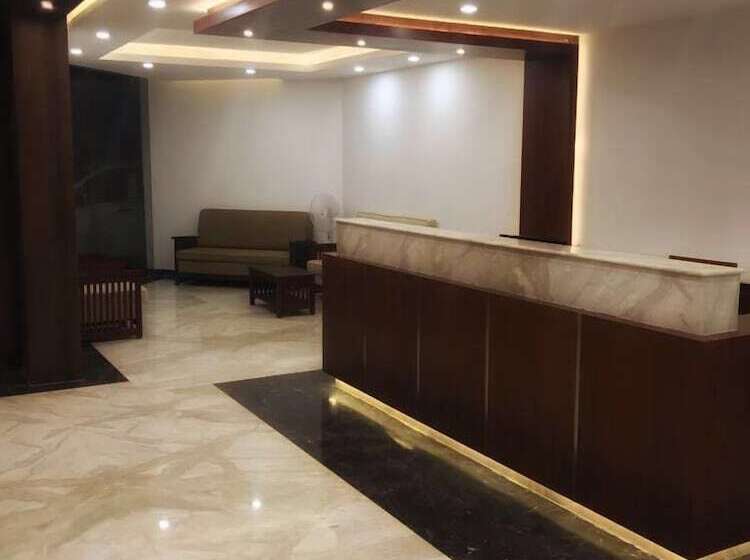 Отель Treebo Aptin