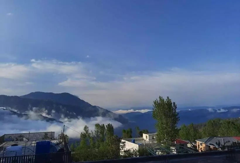 هتل Bhurban Valley Guest House