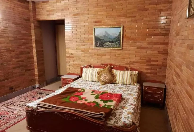 هتل Bhurban Valley Guest House