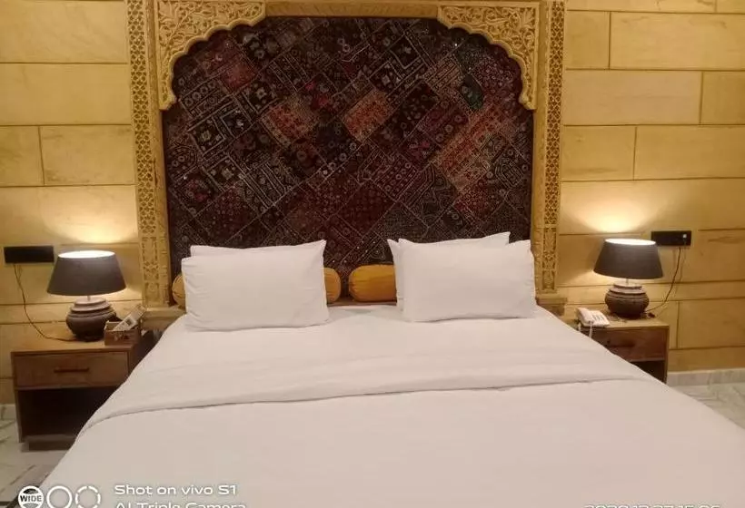 Hotelli Grand Khalifa