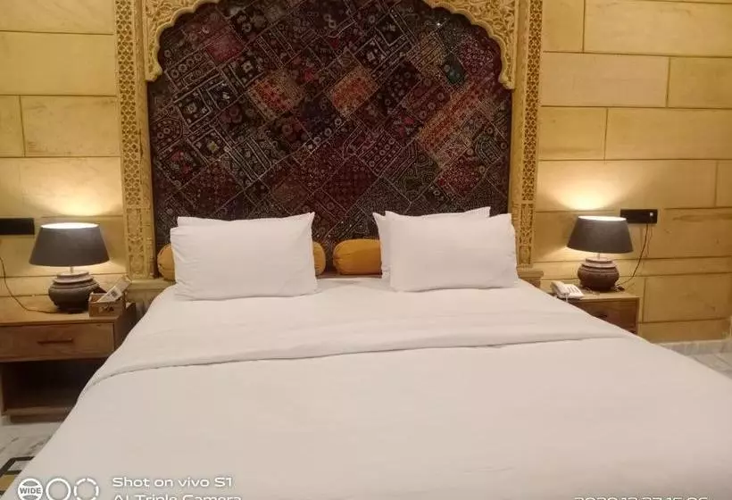 Hotelli Grand Khalifa