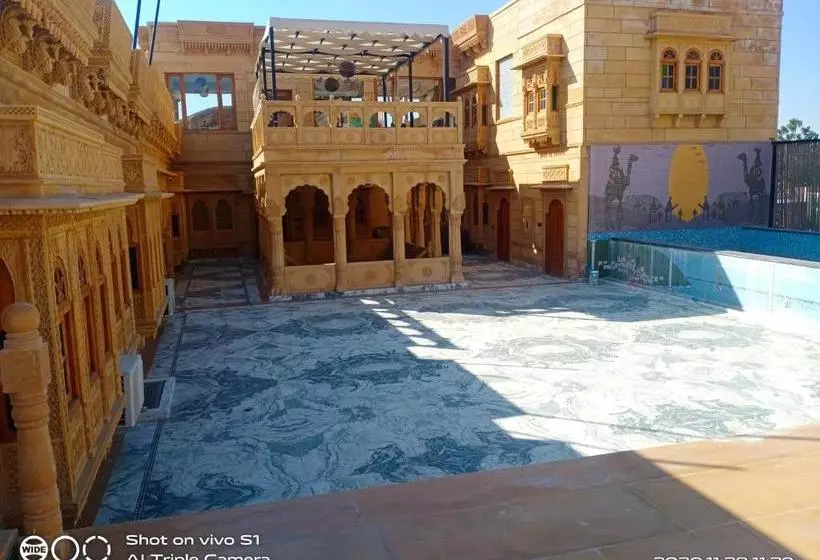 Hotelli Grand Khalifa