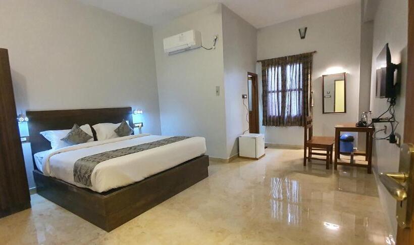 هتل Le Supreme Inn