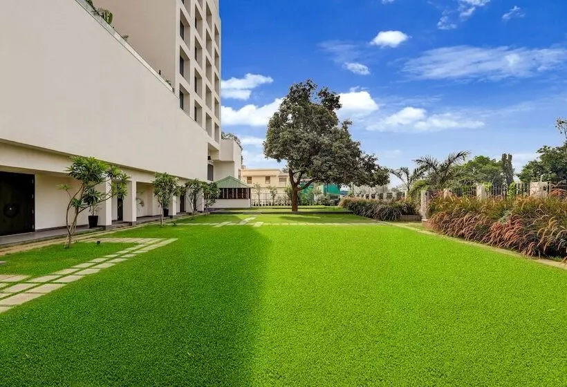 ホテル Lemon Tree Premier Vijayawada