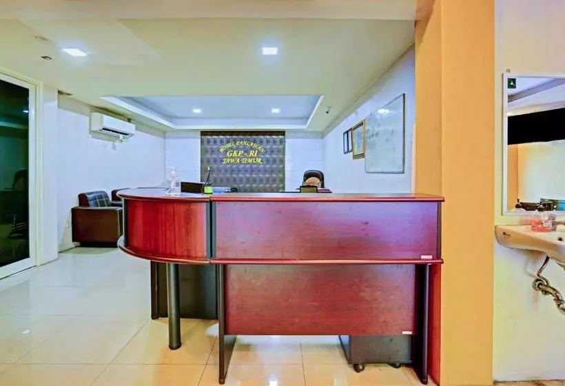 هتل Oyo 90177  Pahlawan