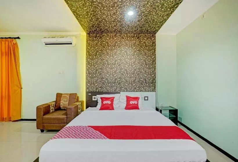 هتل Oyo 90177  Pahlawan