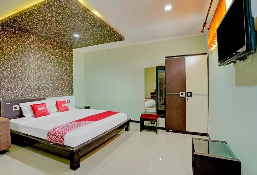 هتل Oyo 90177  Pahlawan