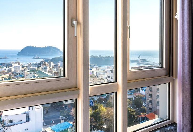 Shin Shin Hotel Seogwipo