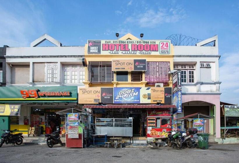 هتل Spot On 90156 Bidara Guest House