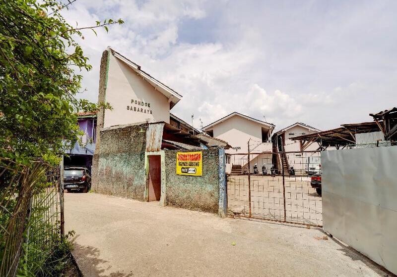 هتل Spot On 90200 Pondok Sabaraya Cileunyi Syariah