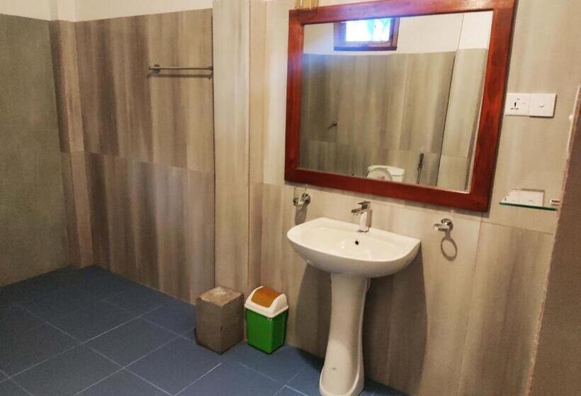 Hotell Village Mango Resort Yala