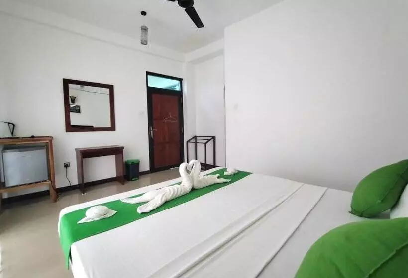 Hotelli Village Mango Resort Yala