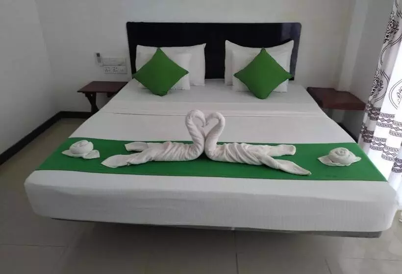 Hotelli Village Mango Resort Yala