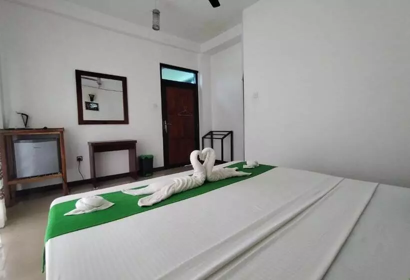 Hotelli Village Mango Resort Yala