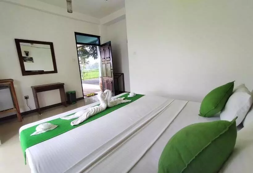 Hotelli Village Mango Resort Yala