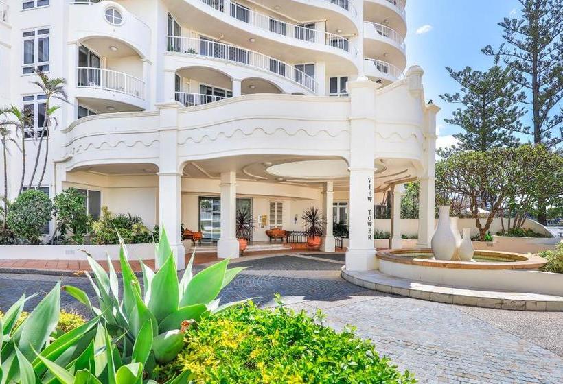 One Lux Stay In Surfers Paradise